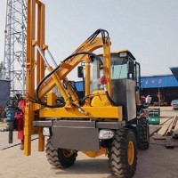 铲车式护栏打桩机钻头可另加 手动挡带高低速 公路护栏打桩机