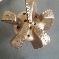 PDC钢体五刀翼复合片钻头