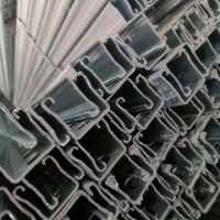 专业生产和销售抗震支架，管廊支架，成品支架，抗震托臂