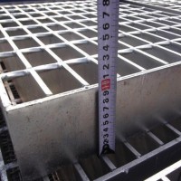 停车场集水井盖铁格栅A雨花台停车场集水井盖铁格栅A厂家定制