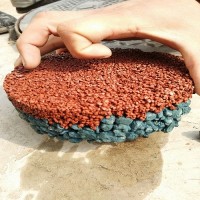 厂家提供环保彩色透水地坪材料胶结料 露骨料 保护剂销售