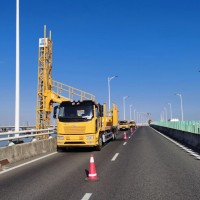 成都出租赁22米22m桁架桥梁检测车吊篮挂篮桥梁作业车出租赁